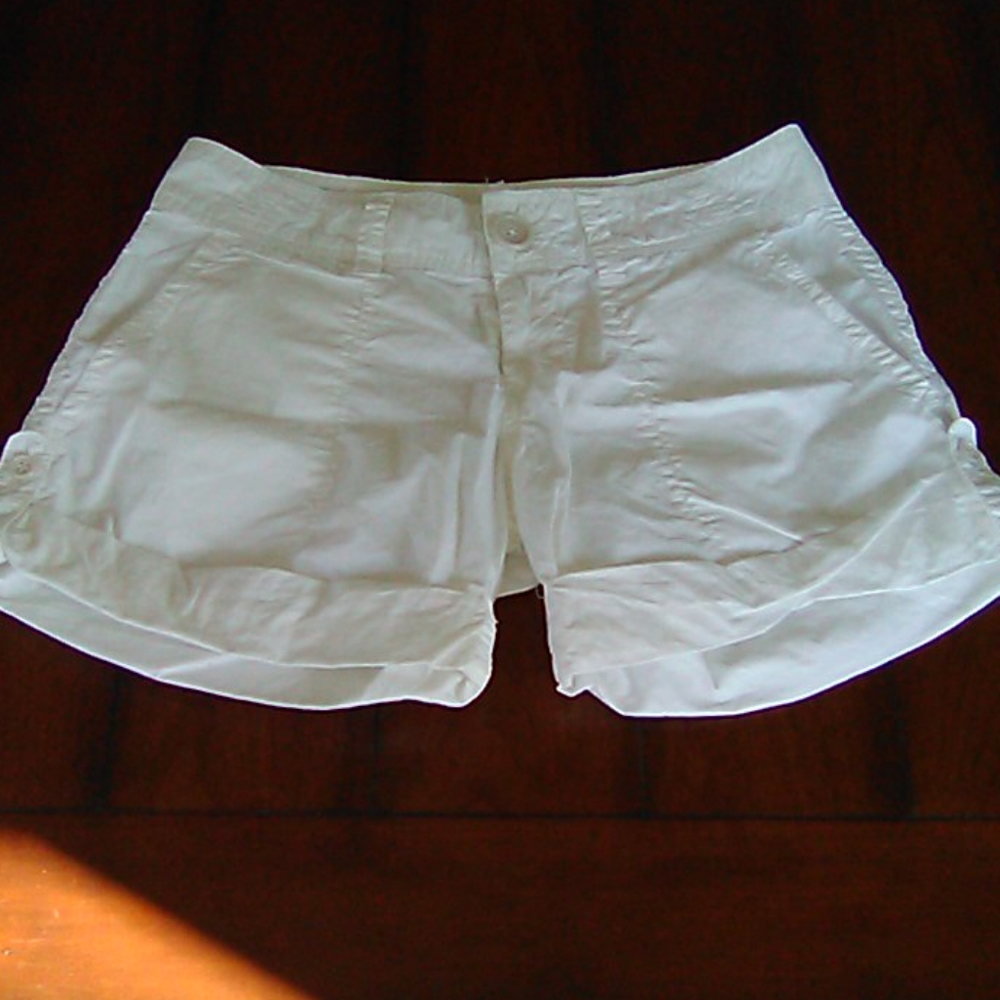 JAMES PERSE Shorts